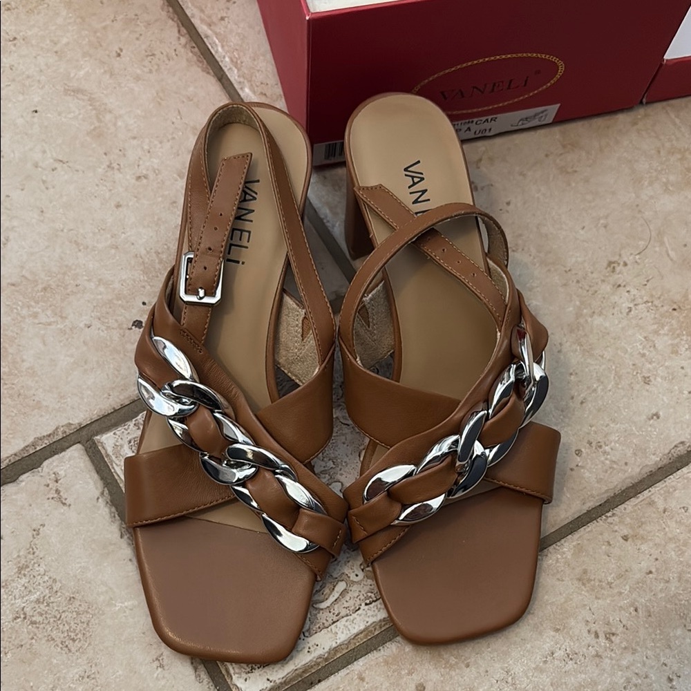 LIKE NEW Vaneli Tan & Silver Sandals